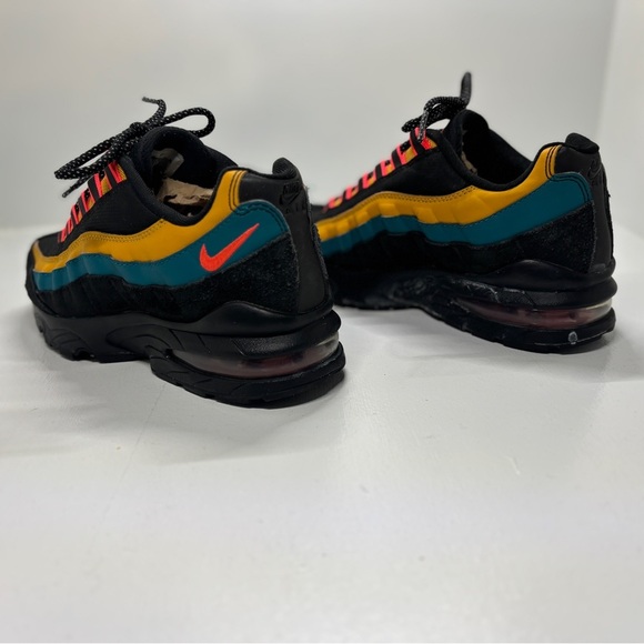 Nike Air Max 95 SE "GS" Black Bright Spruce Size 5 youth or women’s 7 - Picture 4 of 10